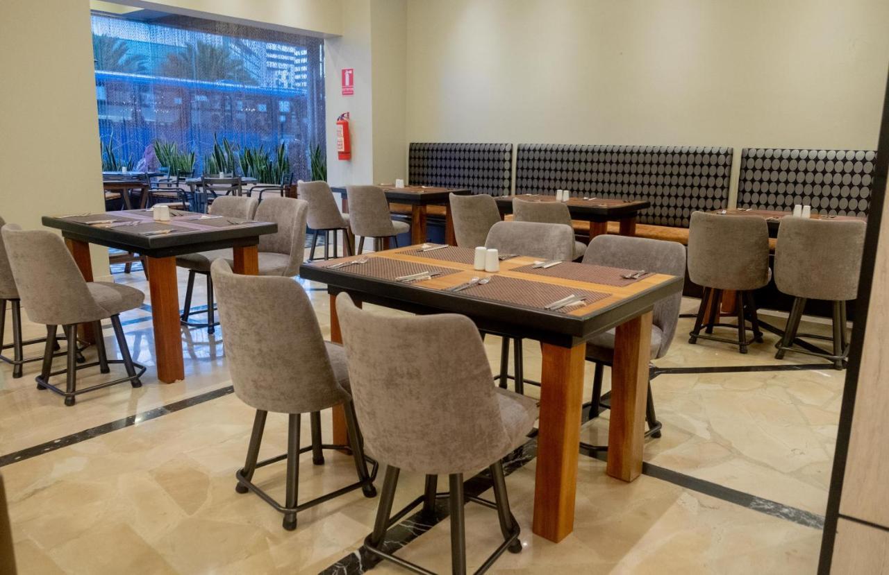 Hotel La Quinta By Wyndham Quito Extérieur photo