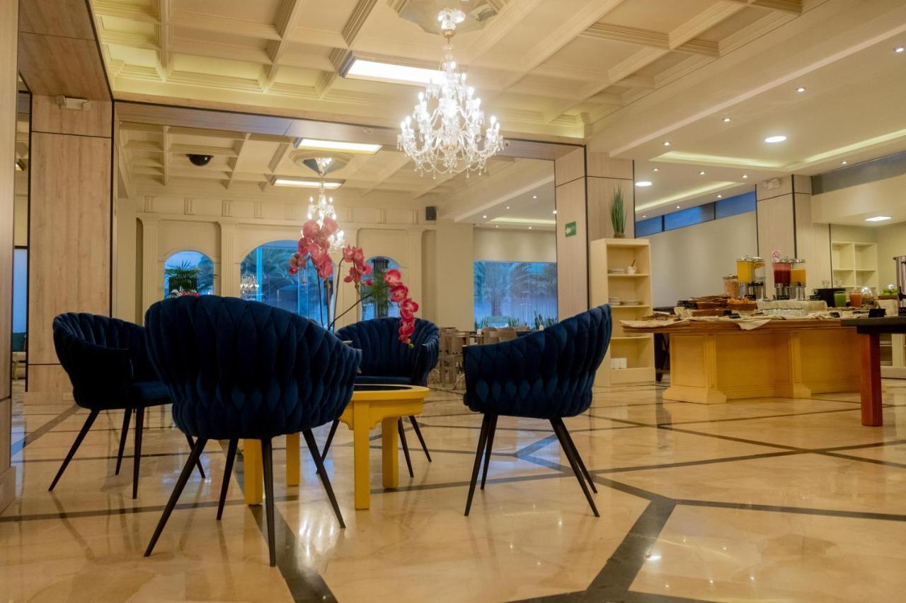 Hotel La Quinta By Wyndham Quito Extérieur photo
