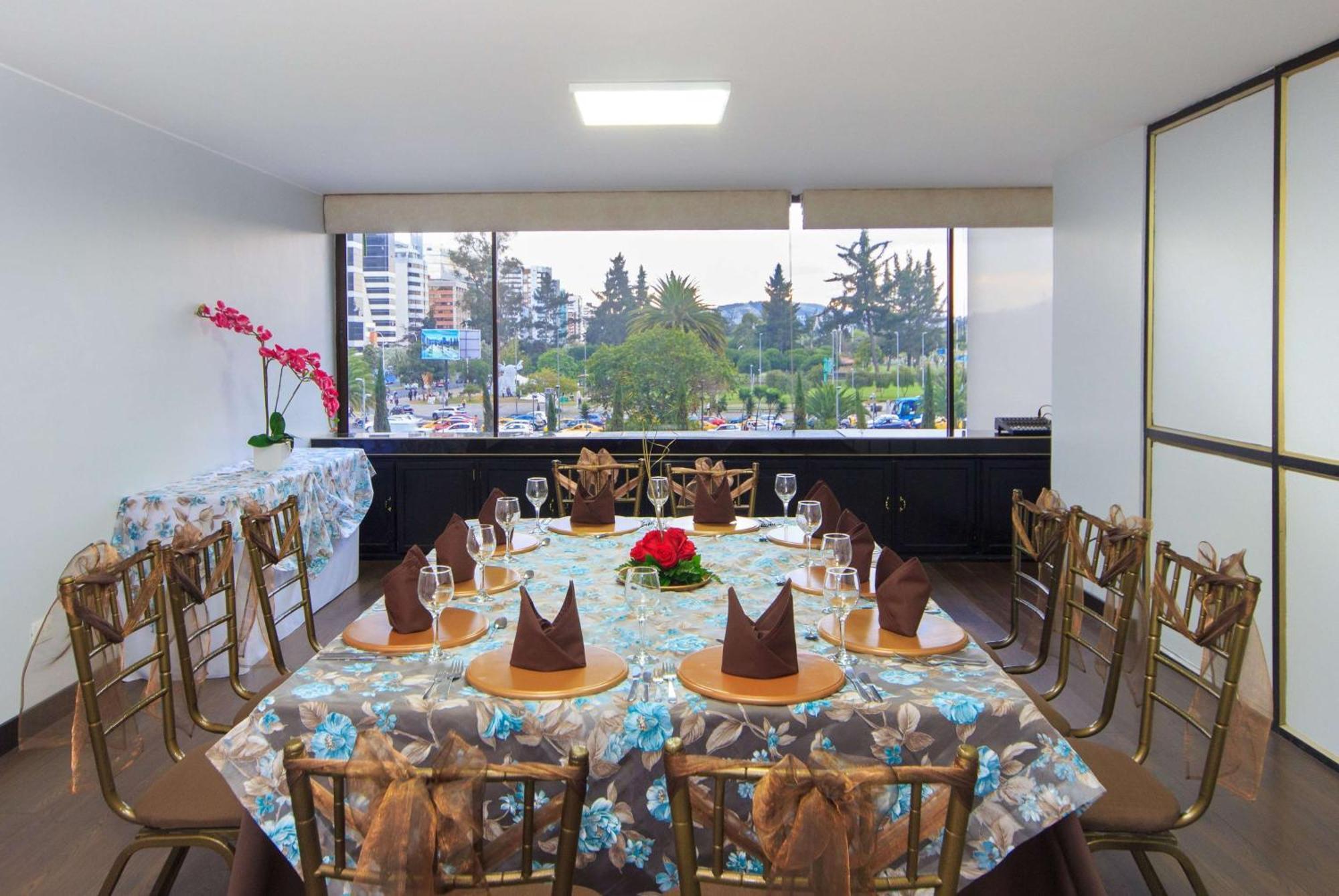 Hotel La Quinta By Wyndham Quito Extérieur photo
